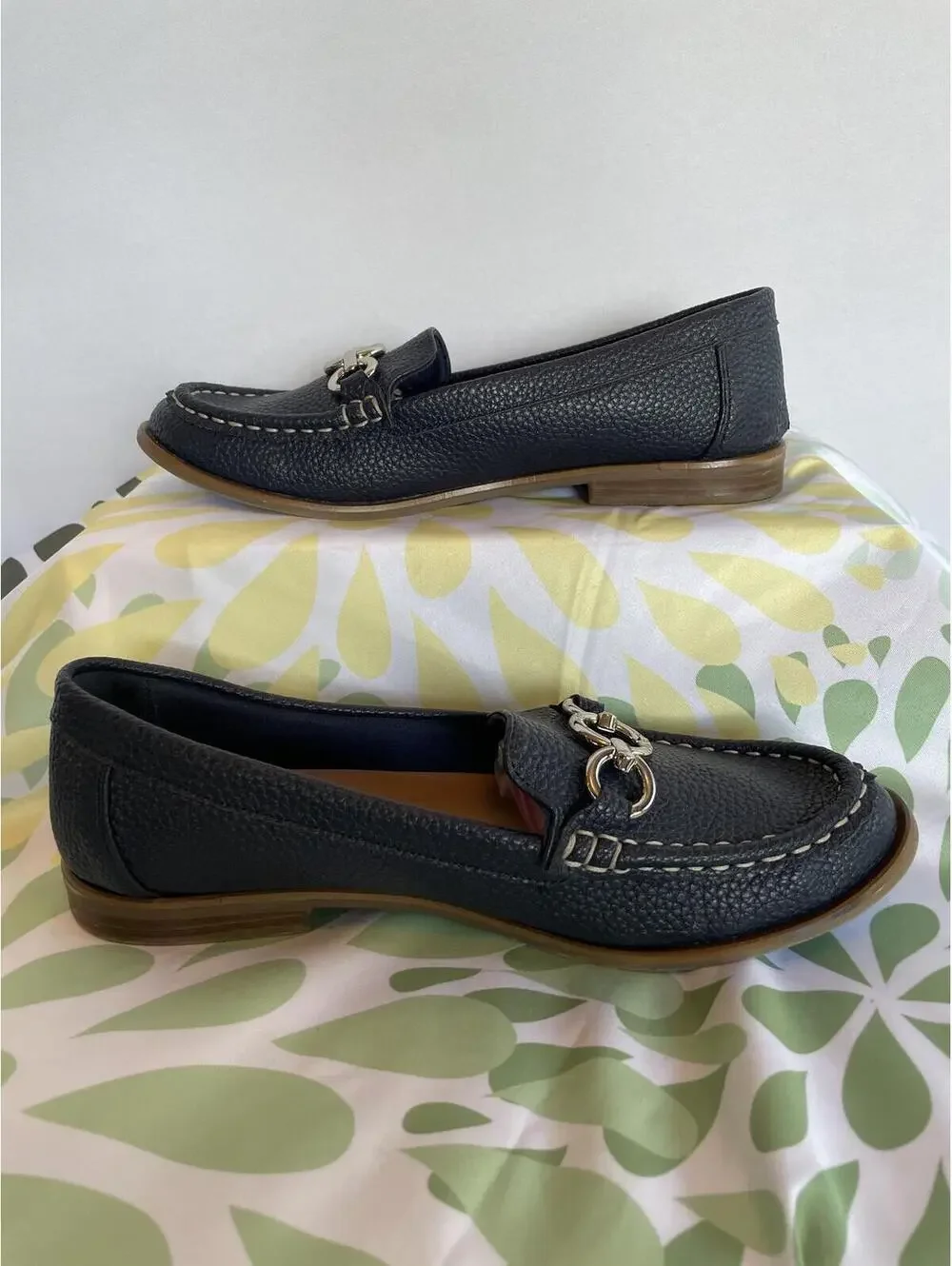 Anne Klein Navy Blue Nayeli Textured Boat Shoes US 7.5